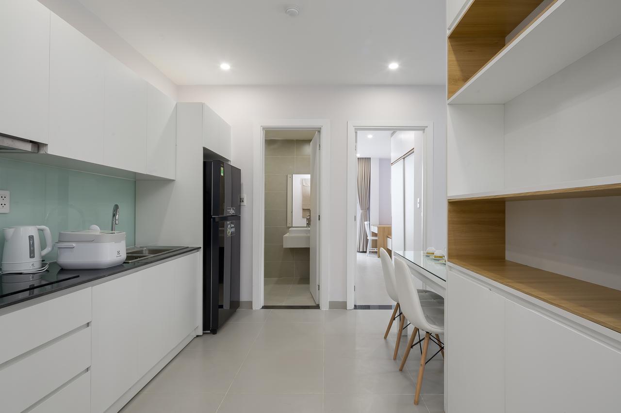 Vivian Villa & Apartment By My Khe Beach Da Nang Buitenkant foto