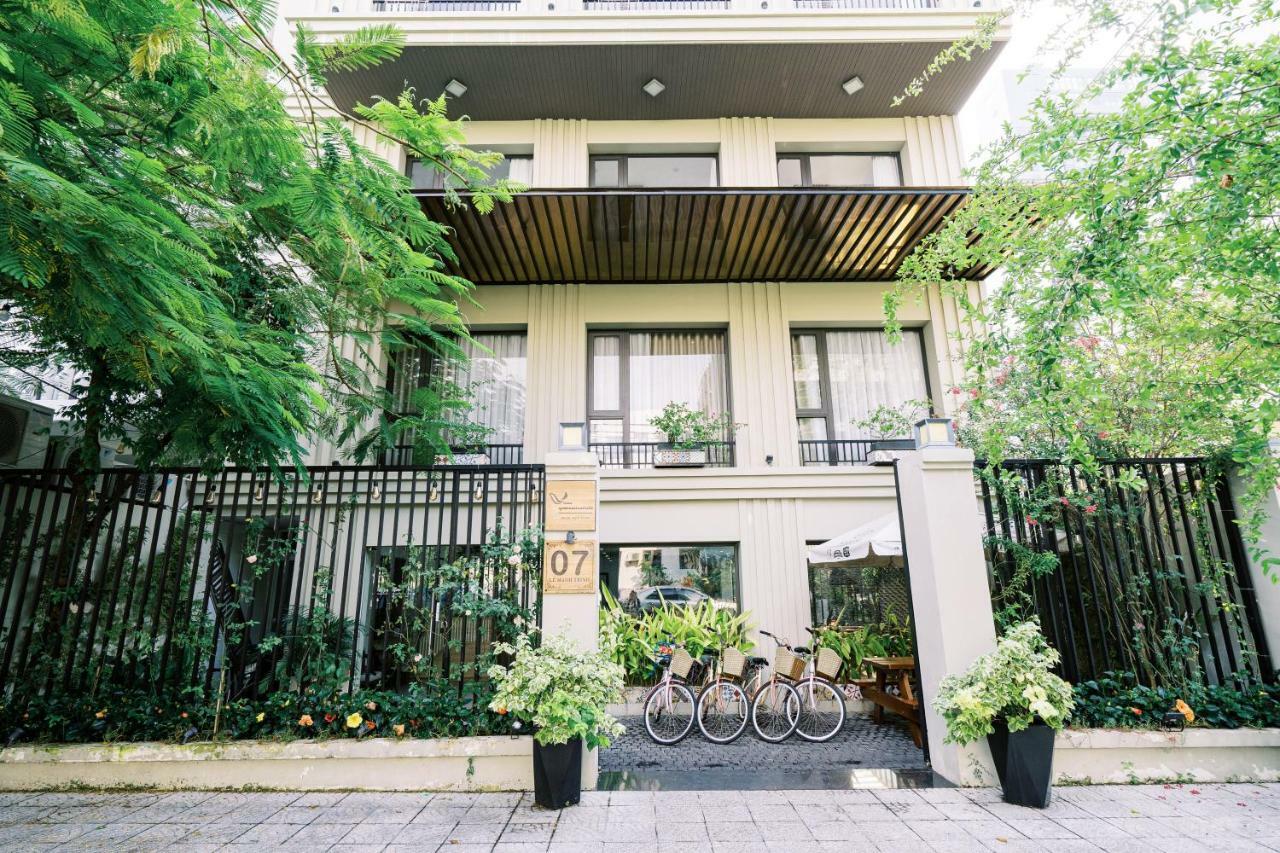 Vivian Villa & Apartment By My Khe Beach Da Nang Buitenkant foto